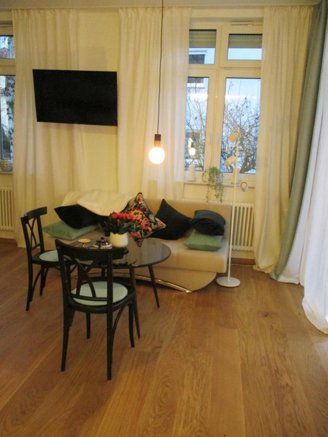 רויטלינגן Apartment Am Apfelbaum מראה חיצוני תמונה